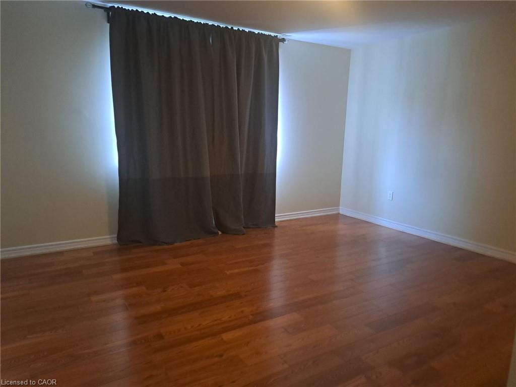 39 Matteo Trail, Hamilton, ON - Indoor Photo Showing Other Room