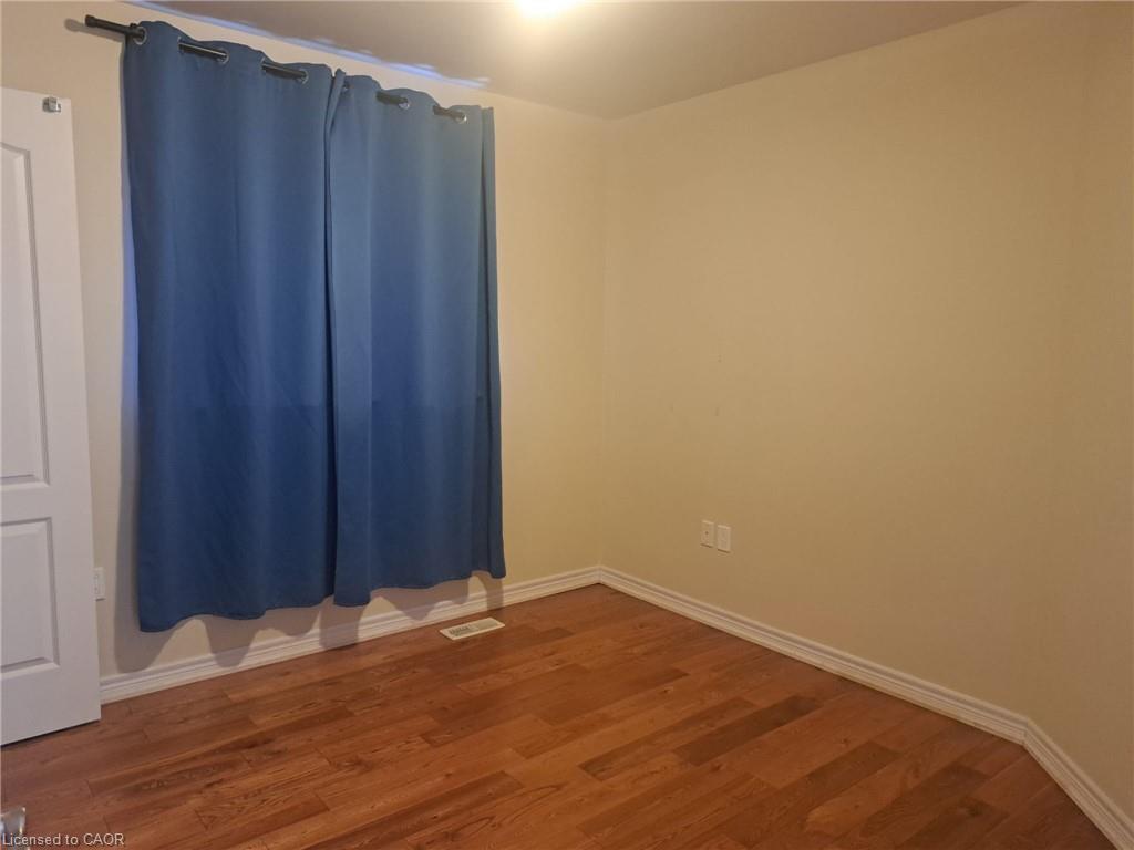 39 Matteo Trail, Hamilton, ON - Indoor Photo Showing Other Room