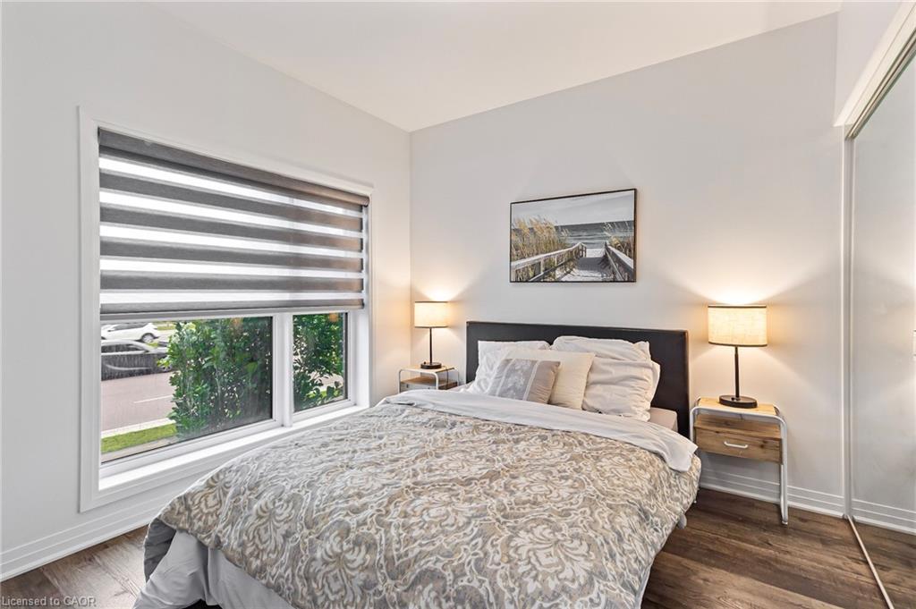 121-102 Grovewood Common, Oakville, ON - Indoor Photo Showing Bedroom