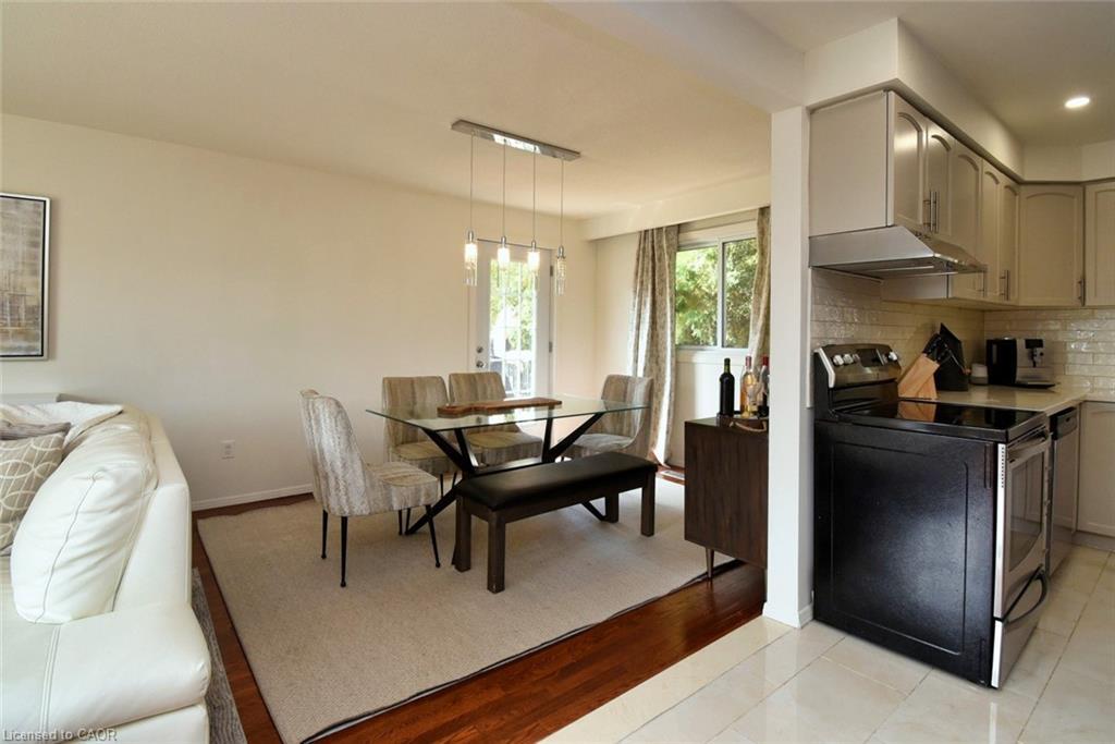 14 Basin Crescent, Hamilton, ON - Indoor