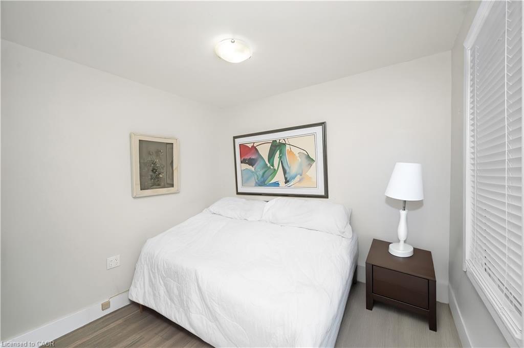 625 Sims Avenue, Fort Erie, ON - Indoor Photo Showing Bedroom