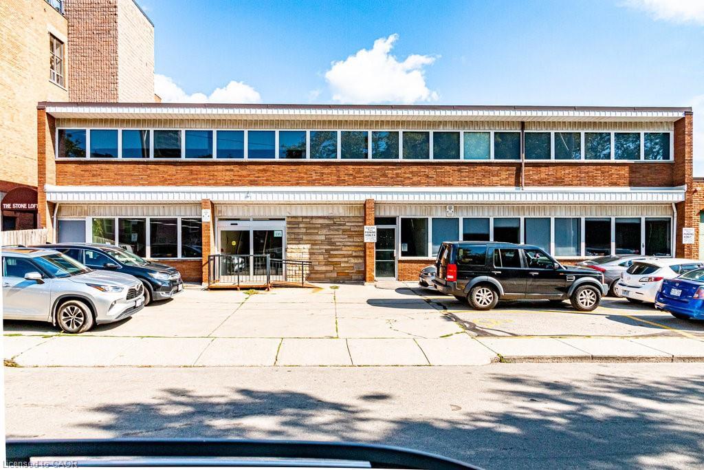 135 Rebecca Street, Hamilton, ON