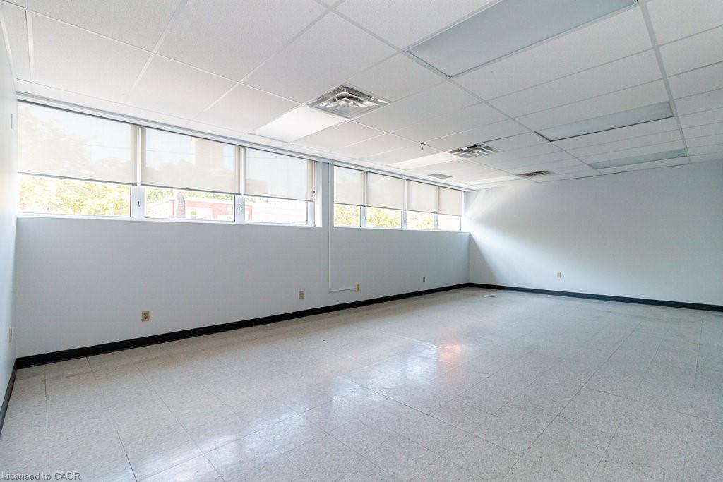 135 Rebecca Street, Hamilton, ON