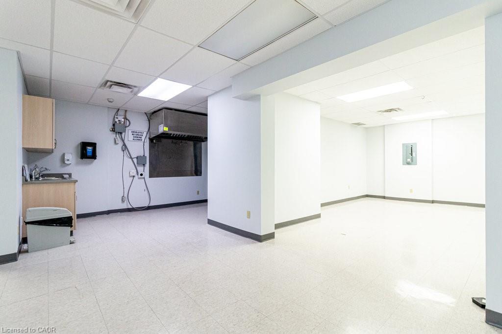 135 Rebecca Street, Hamilton, ON