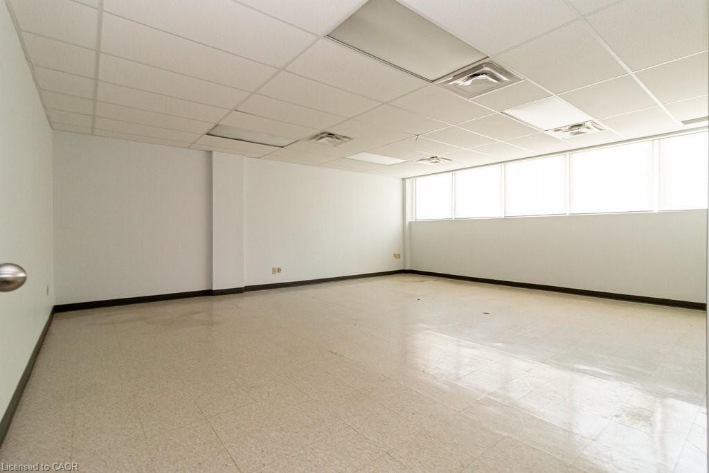 135 Rebecca Street, Hamilton, ON