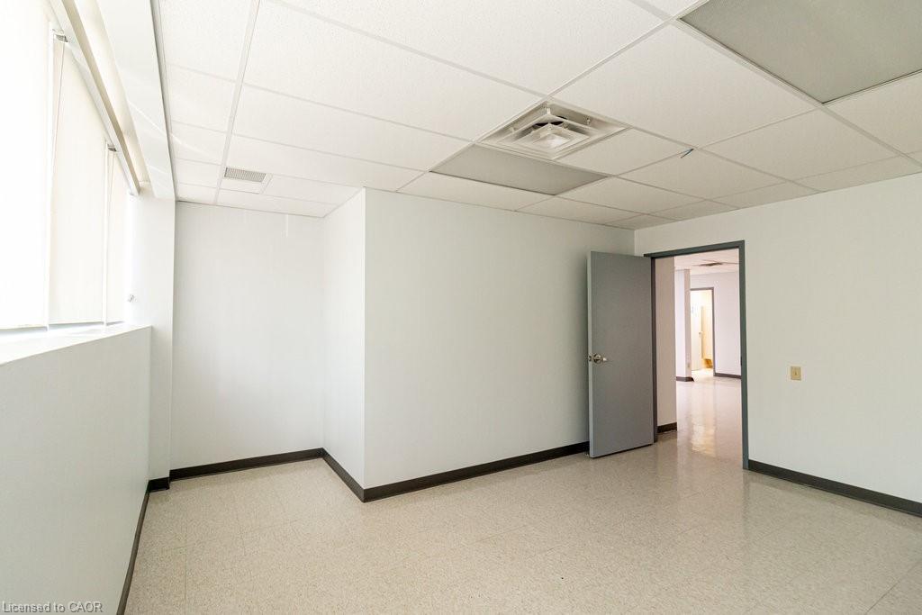 135 Rebecca Street, Hamilton, ON