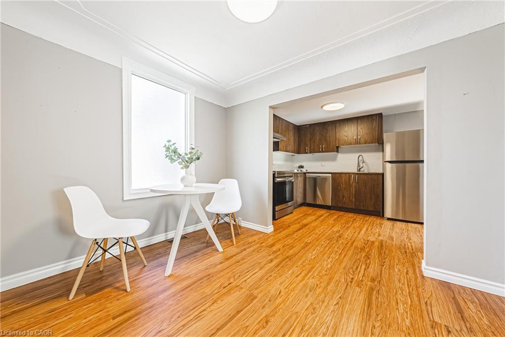 24 Rowanwood Street, Hamilton, ON - Indoor