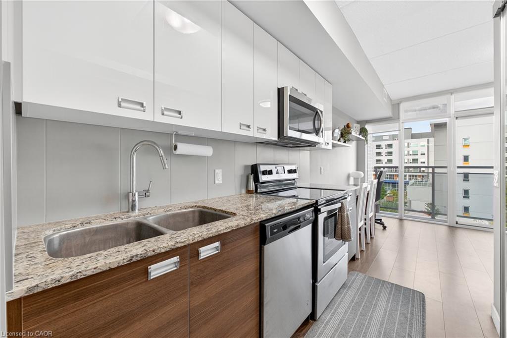 406-308 Lester Street, Waterloo, ON - Indoor Photo Showing Kitchen With Stainless Steel Kitchen With Double Sink With Upgraded Kitchen