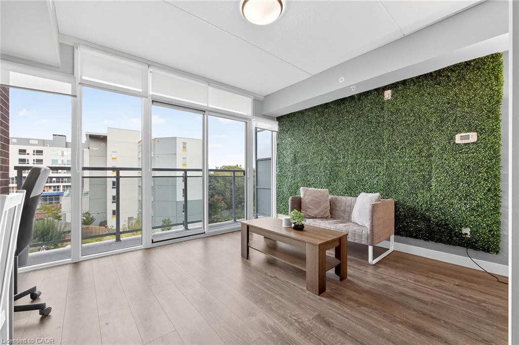 406-308 Lester Street, Waterloo, ON - Photo Showing Other Room