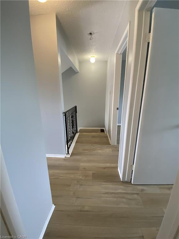 264-100 Brownleigh Avenue, Niagara Falls, ON - Indoor Photo Showing Other Room