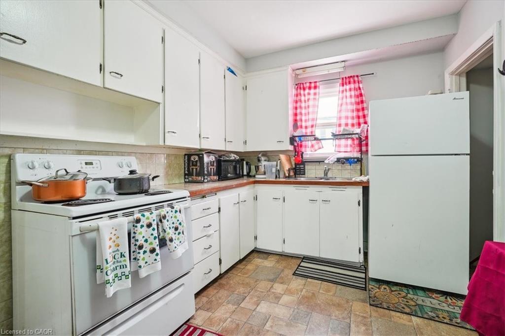 63 Pelham Road, St. Catharines, ON