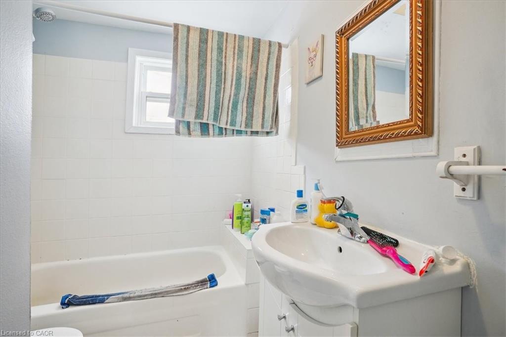 63 Pelham Road, St. Catharines, ON