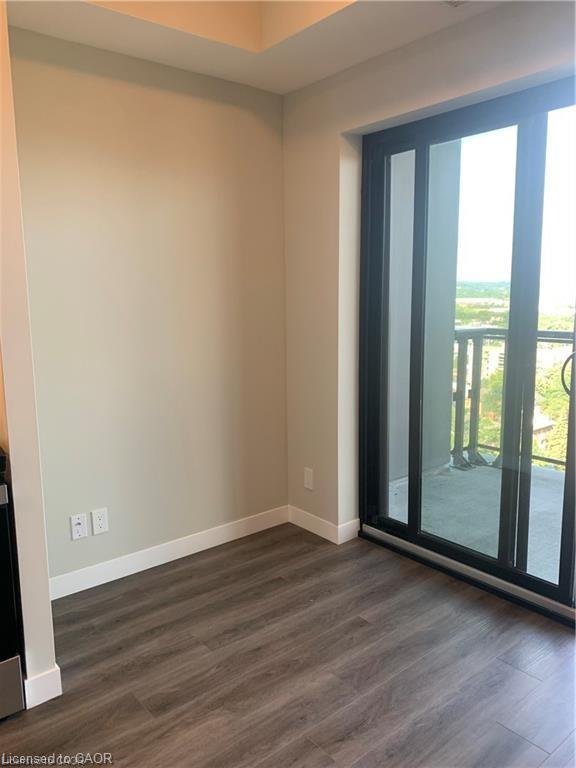 1403-15 Queen Street, Hamilton, ON - Indoor Photo Showing Other Room