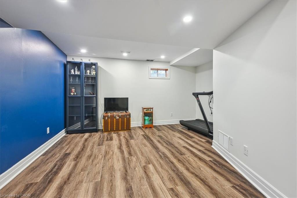 2-2920 Headon Forest Drive, Burlington, ON - Indoor