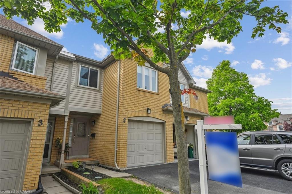2-2920 Headon Forest Drive, Burlington, ON - Outdoor