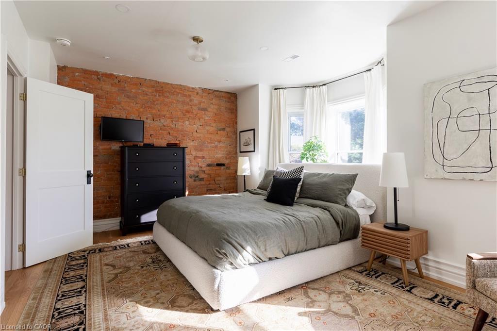 467 King William Street, Hamilton, ON - Indoor Photo Showing Bedroom