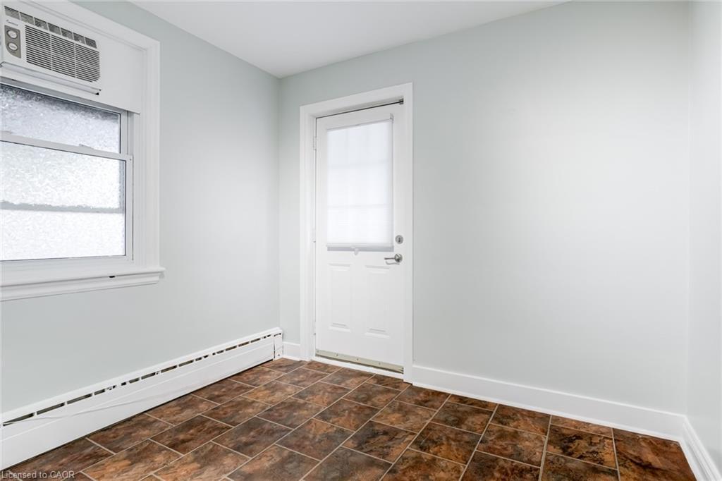 15 Empress Avenue, Hamilton, ON