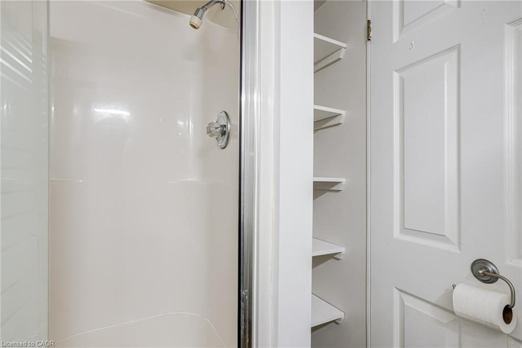 15 Empress Avenue, Hamilton, ON