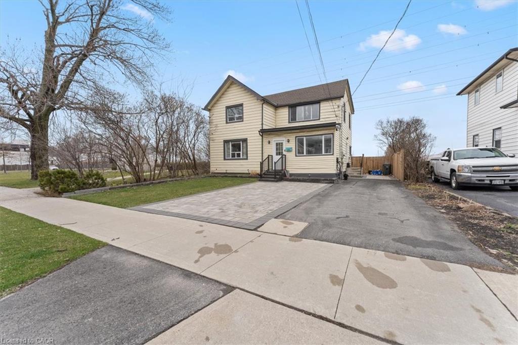 1019 Beach Boulevard, Hamilton, ON - Outdoor With Facade