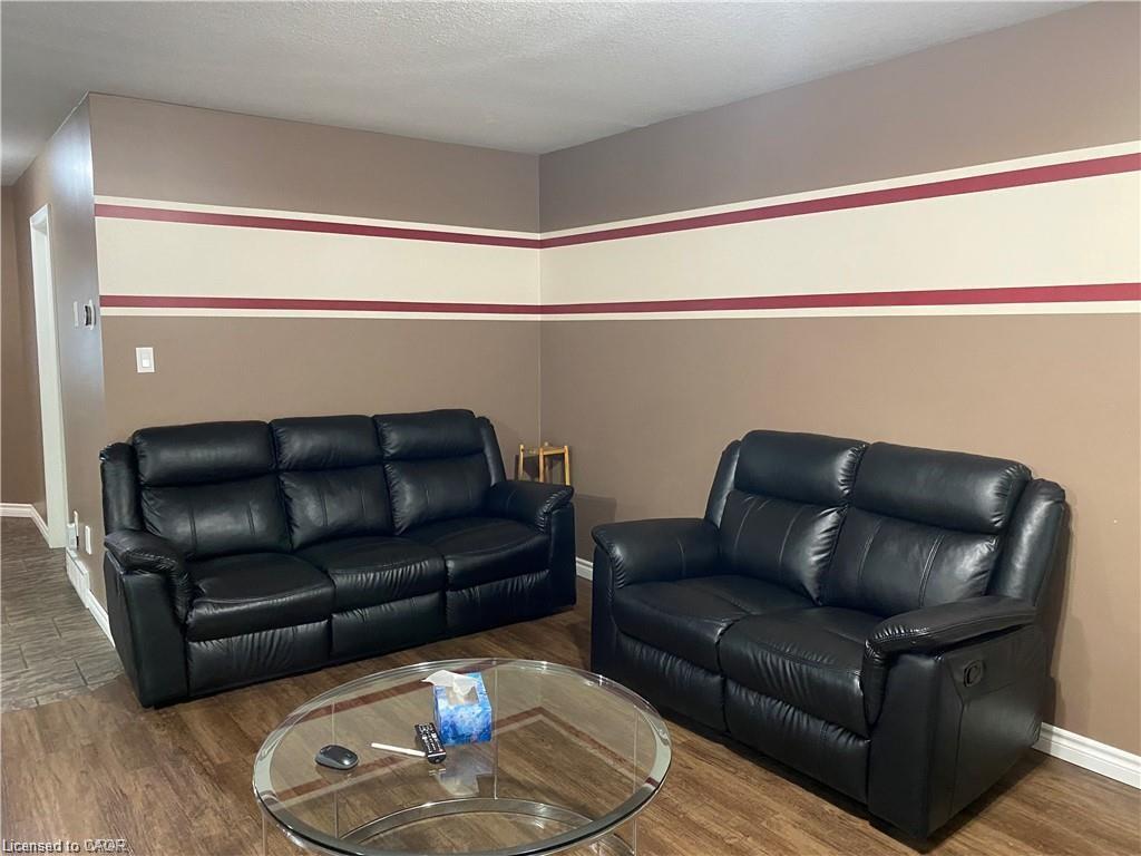 226 Bush Clover Crescent, Kitchener, ON - Indoor Photo Showing Living Room