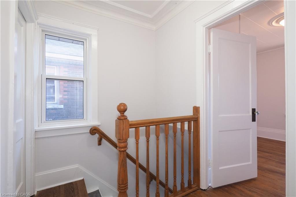 409 Wellington Street N, Kitchener, ON - Indoor Photo Showing Other Room