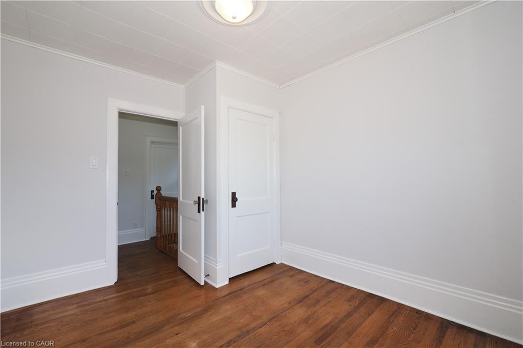 409 Wellington Street N, Kitchener, ON - Indoor Photo Showing Other Room