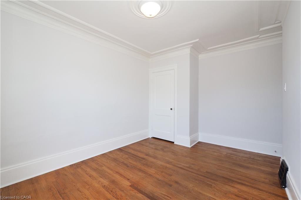 409 Wellington Street N, Kitchener, ON - Indoor Photo Showing Other Room