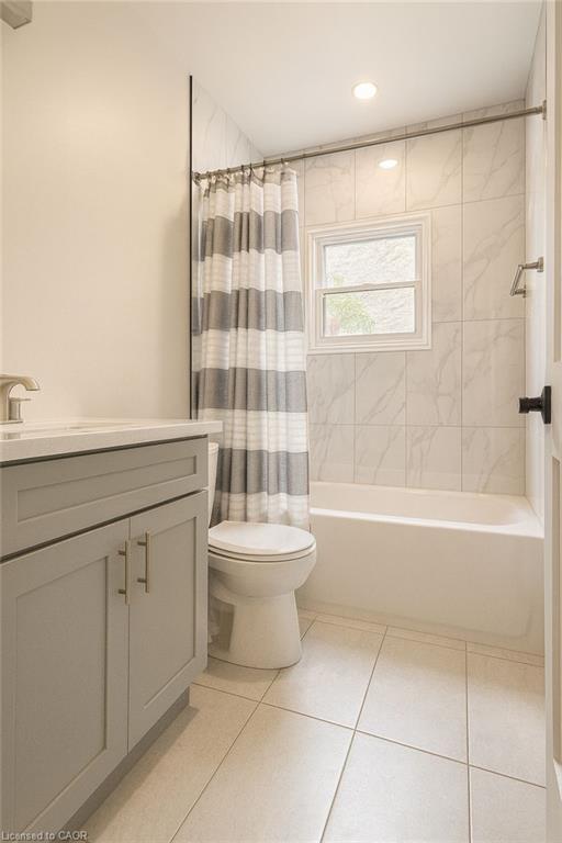 1-27 Queenston Street, St. Catharines, ON - Indoor Photo Showing Bathroom