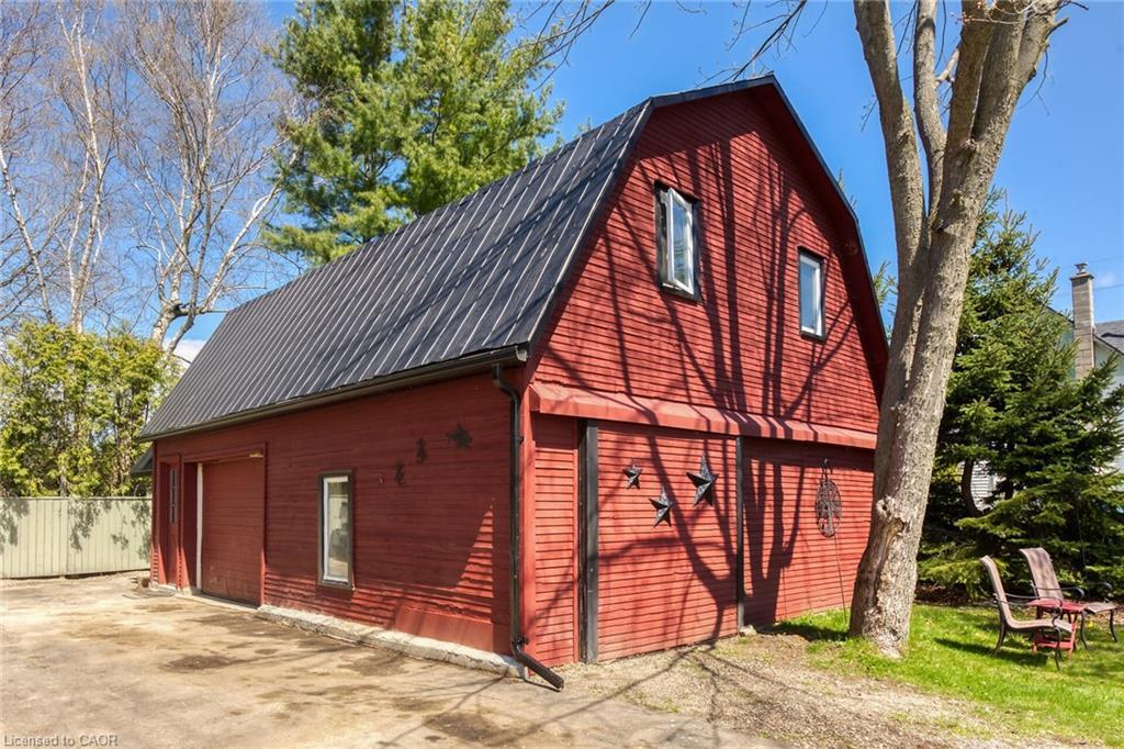 109 Mcnab Street E, Port Dover, ON - Outdoor