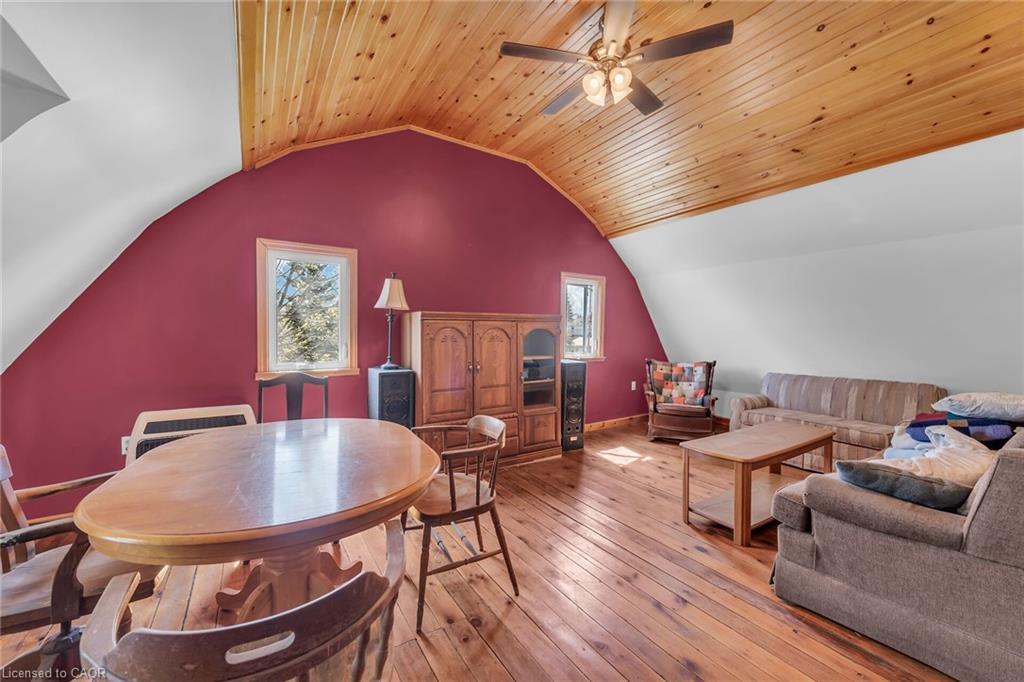 109 Mcnab Street E, Port Dover, ON - Indoor