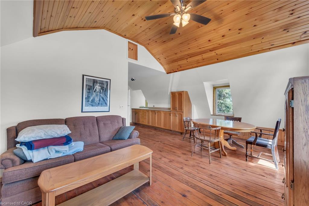 109 Mcnab Street E, Port Dover, ON - Indoor