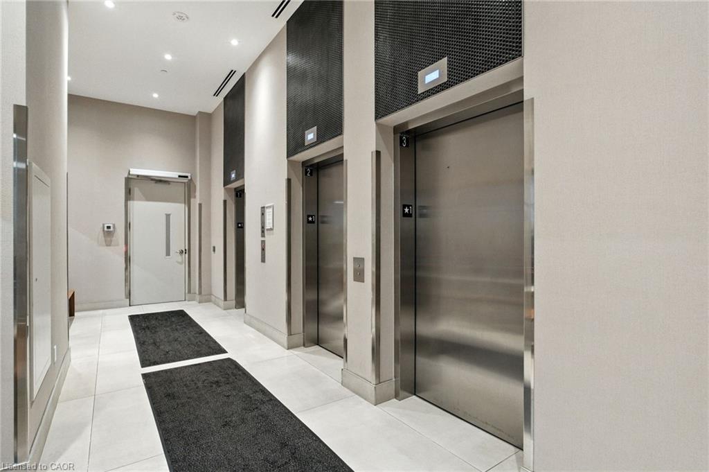 1209-212 King William Street, Hamilton, ON - Indoor Photo Showing Other Room