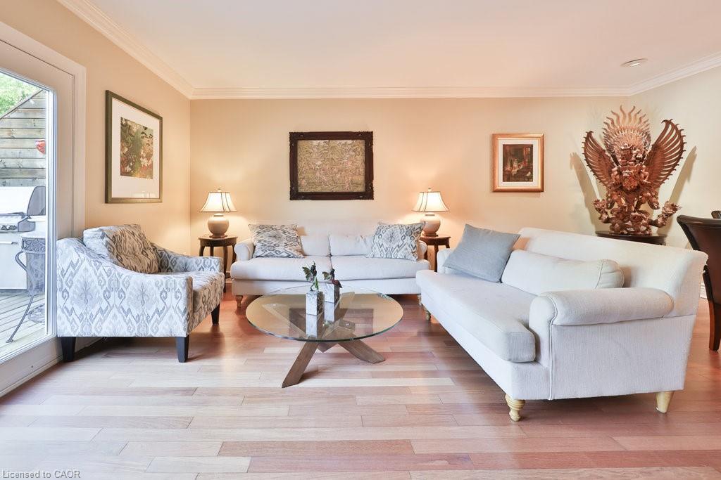 68 Tradewind Drive, Oakville, ON - Indoor Photo Showing Living Room