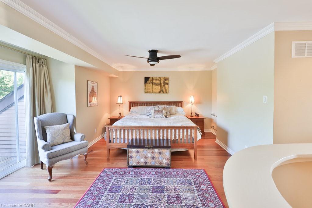 68 Tradewind Drive, Oakville, ON - Indoor Photo Showing Bedroom