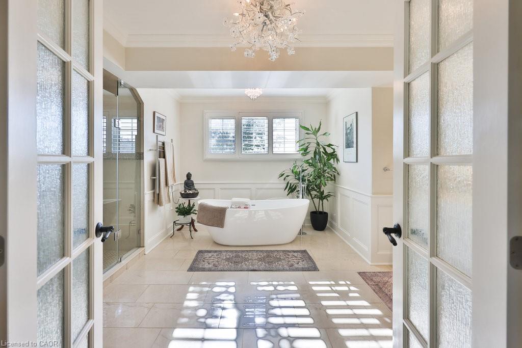 68 Tradewind Drive, Oakville, ON - Indoor Photo Showing Other Room