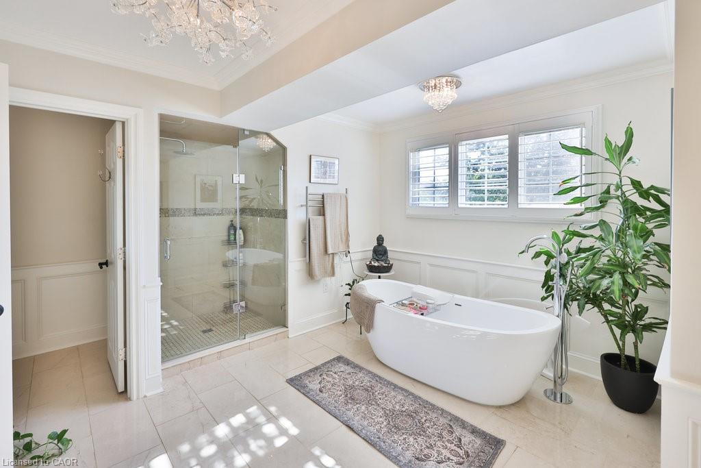 68 Tradewind Drive, Oakville, ON - Indoor Photo Showing Bathroom