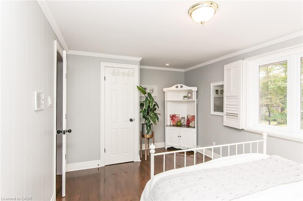 358 Green Acres Drive, Waterloo, ON - Indoor Photo Showing Bedroom