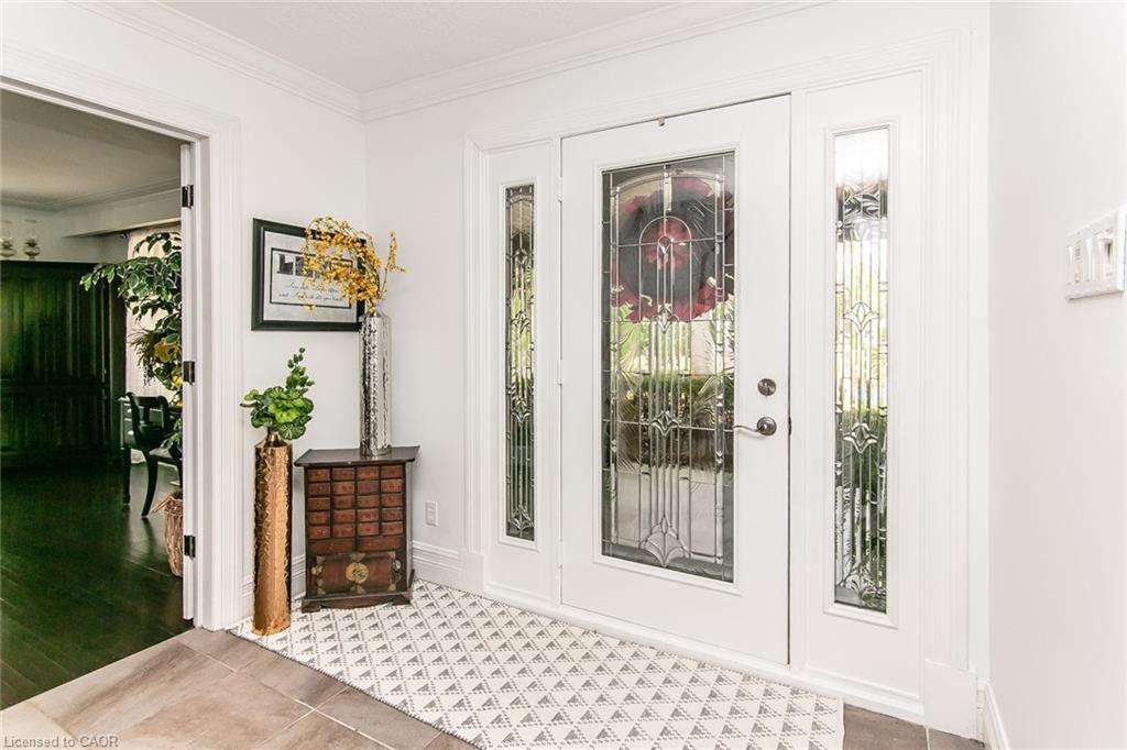 358 Green Acres Drive, Waterloo, ON - Indoor Photo Showing Other Room