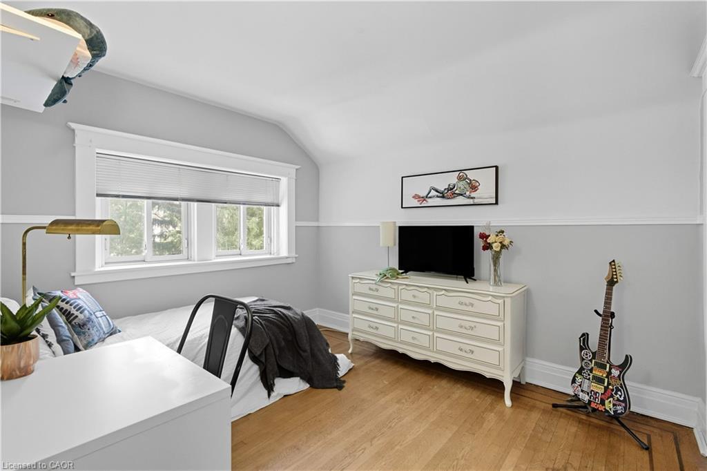 197 Balmoral Avenue S, Hamilton, ON - Indoor