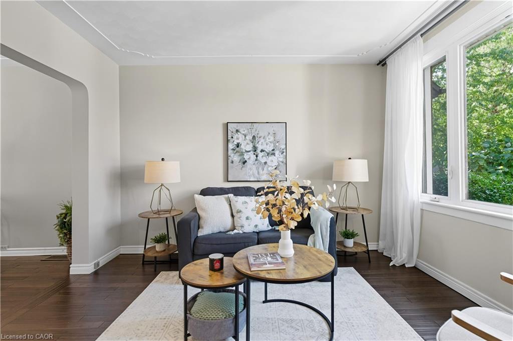 197 Balmoral Avenue S, Hamilton, ON - Indoor