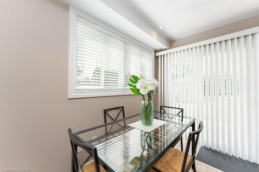 68 Windermere Court, Brampton, ON - Indoor Photo Showing Dining Room