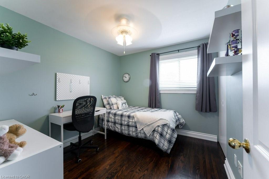 68 Windermere Court, Brampton, ON - Indoor Photo Showing Bedroom