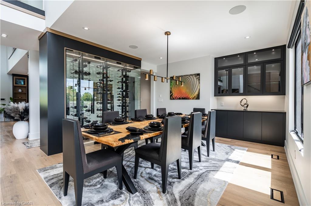 13311 Sixth Line Nassagaweya, Milton, ON - Indoor Photo Showing Dining Room