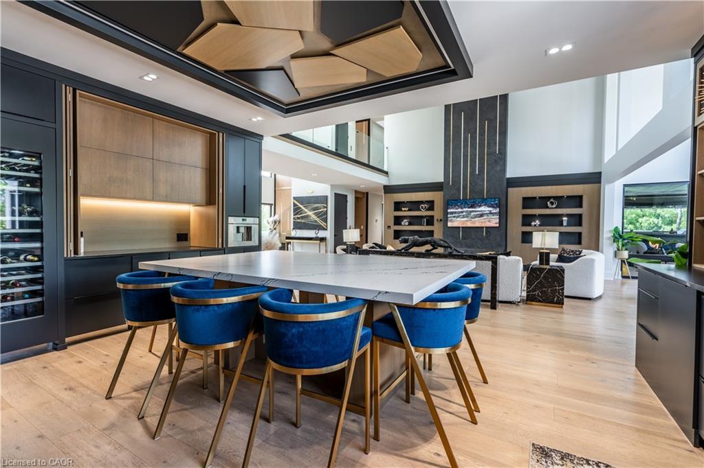 13311 Sixth Line Nassagaweya, Milton, ON - Indoor Photo Showing Dining Room