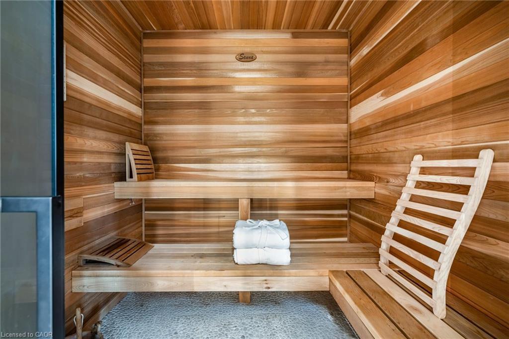 13311 Sixth Line Nassagaweya, Milton, ON - Indoor Photo Showing Other Room