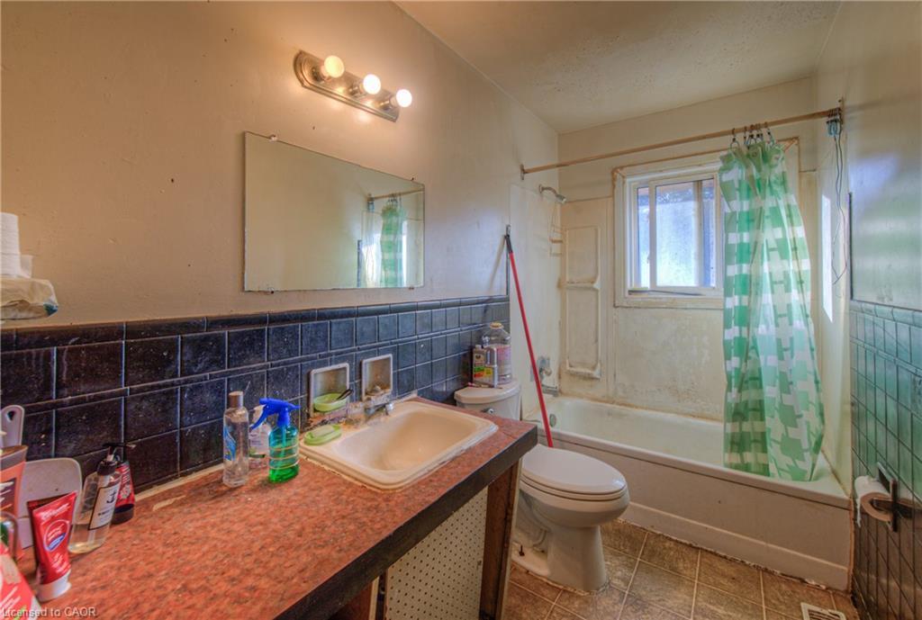 346 Prospect Avenue, Kitchener, ON