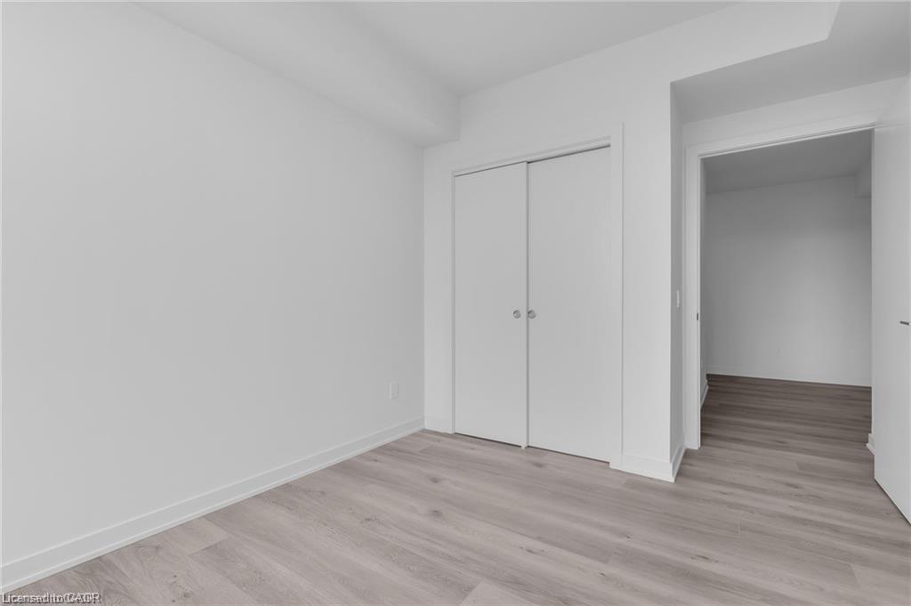 1408-385 Winston Road, Grimsby, ON - Indoor Photo Showing Other Room