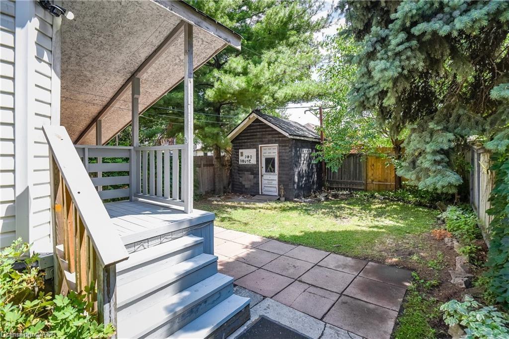 1-108 Birch Avenue, Hamilton, ON - Outdoor