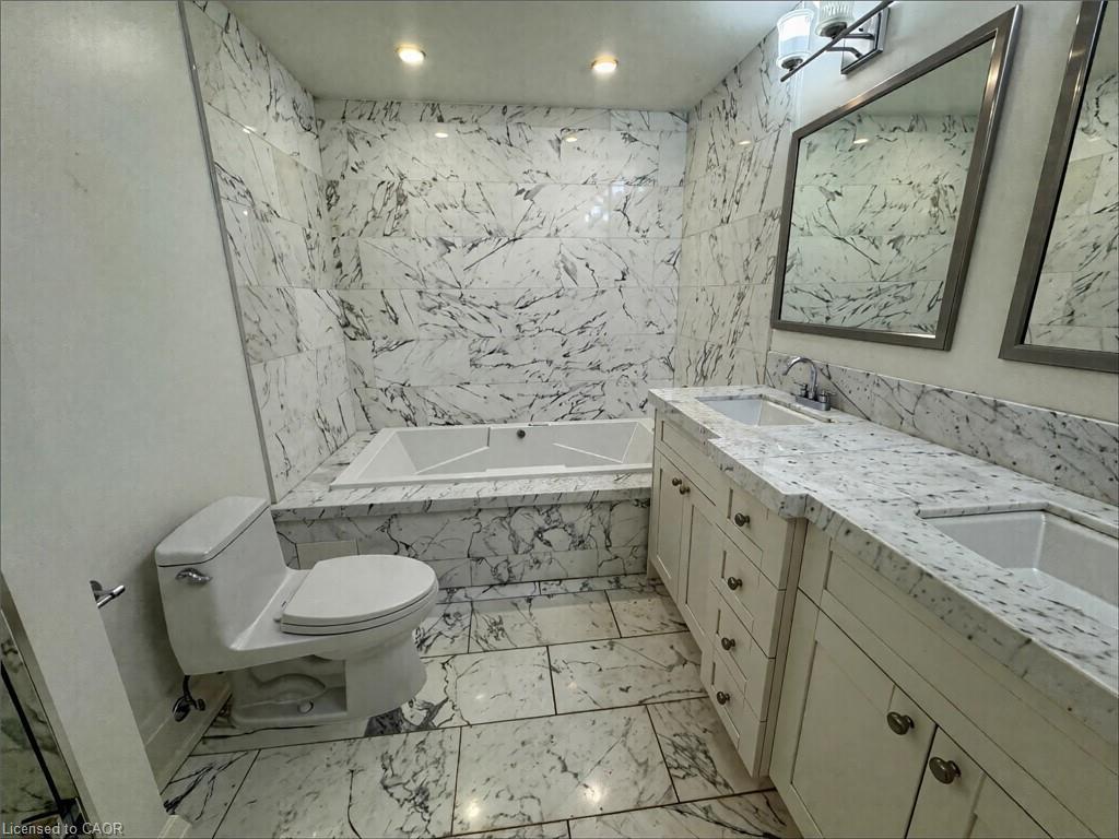 296 Merton Street, Toronto, ON - Indoor Photo Showing Bathroom