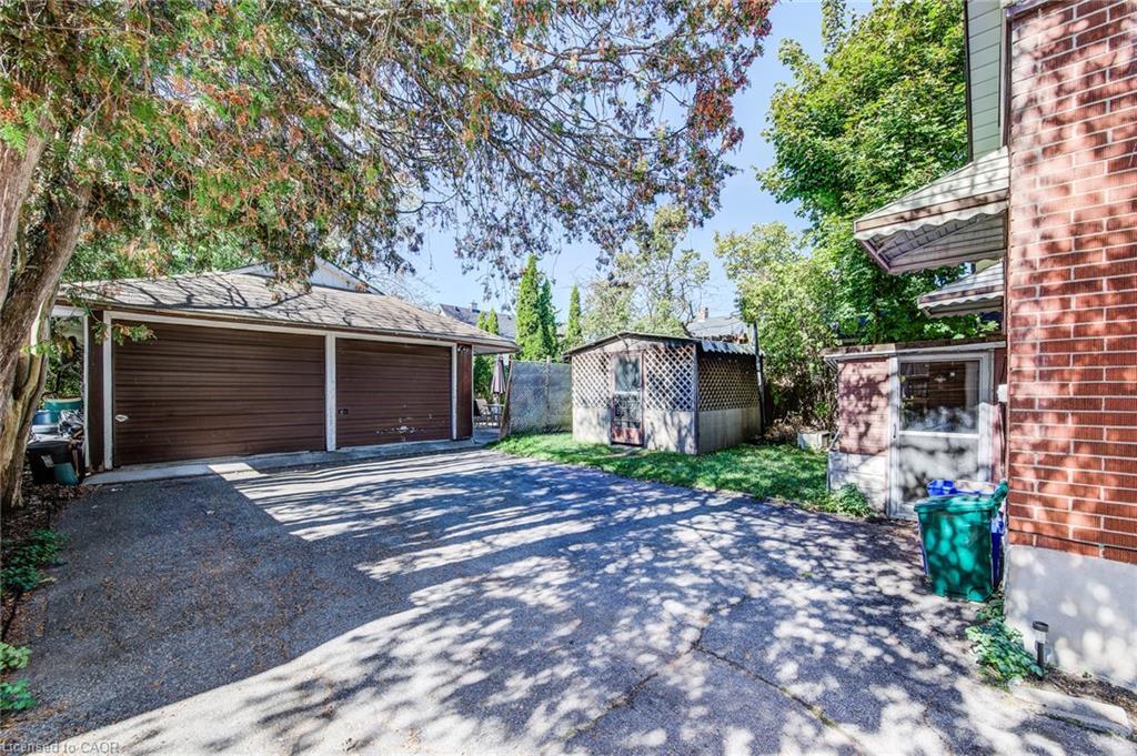 318 Middle Street, Cambridge, ON - Outdoor